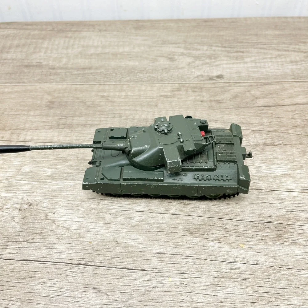 Corgi Toys Chieftain Medium Tank‎ Military Green